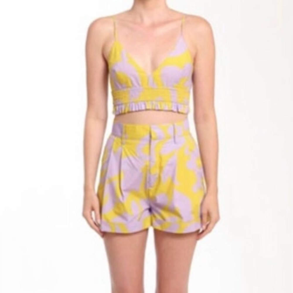RHODE Sadie floral ruffle Crop Top Size XS
Free Spirit Yellow Grand